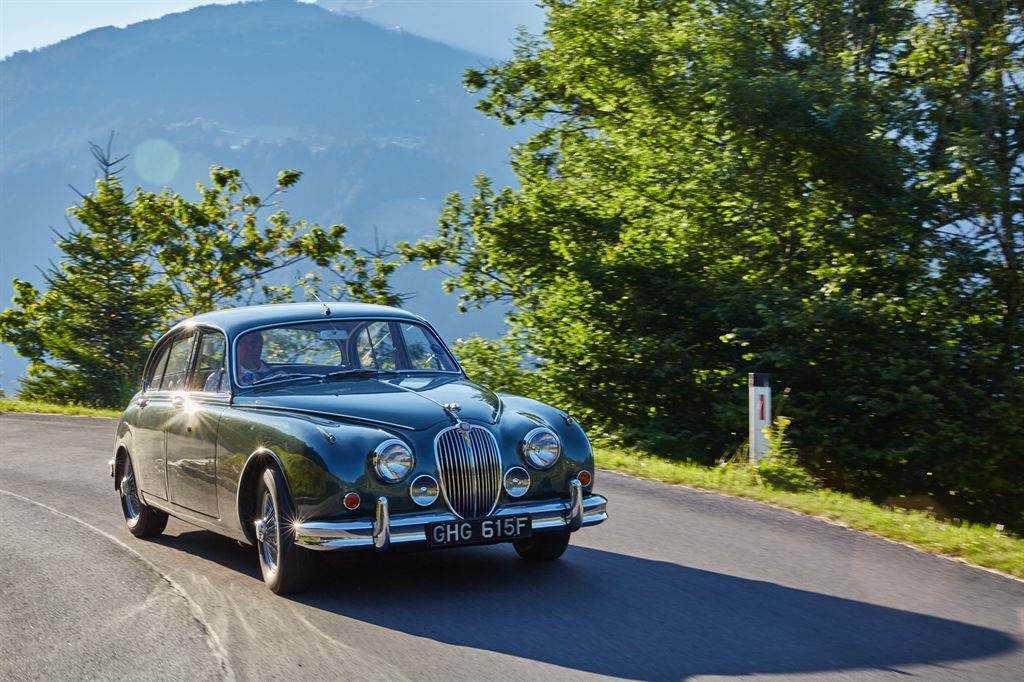 Jaguar MK 2