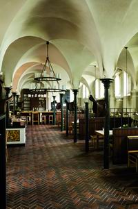 Der ehemalige Pferdestall bietet gemütlich-rustikales Ambiente für den Eröffnungsabend.